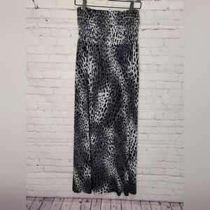The Arte Women's Strapless Long Maxi Dress Cheetah Print Gray and Black Size L‎